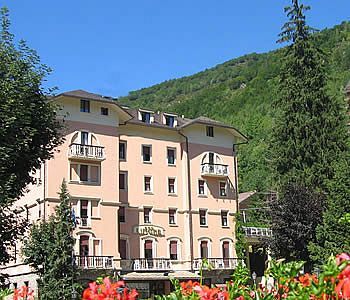 Limone Palace Aparthotel ليمون بييمونت المظهر الخارجي الصورة